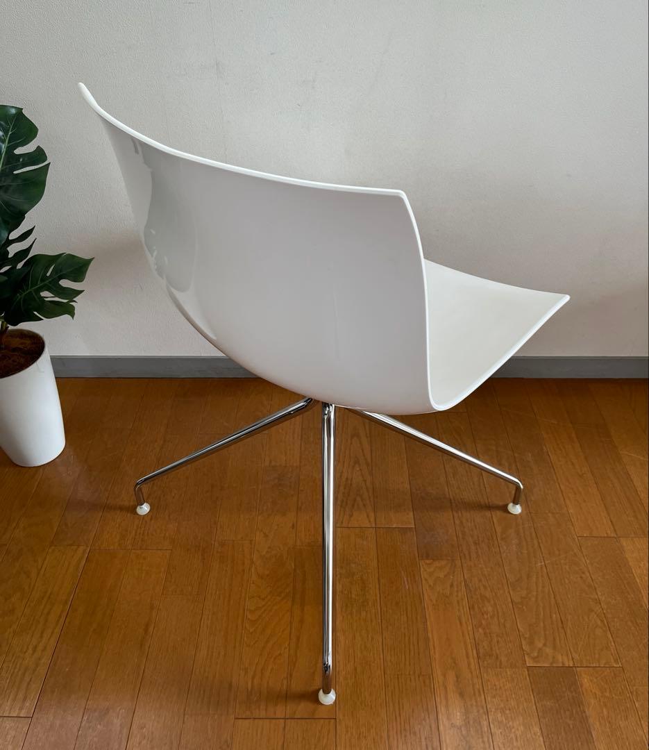 イタリア　arper アルペール カティファ　チェア　① モダン　回転脚　美品