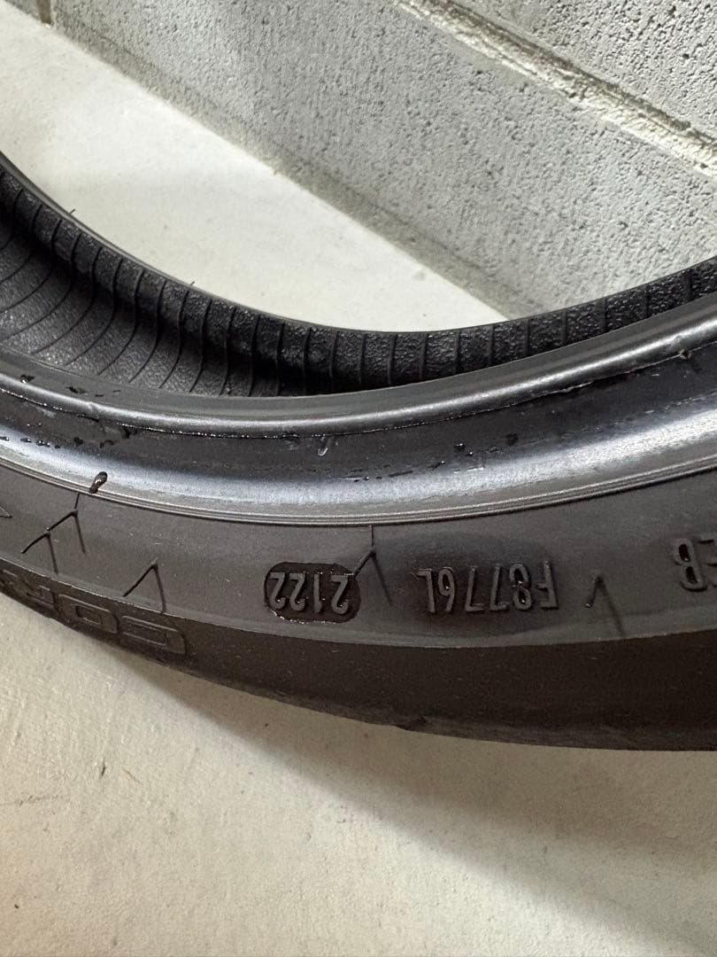 ピレリ ディアブロロッソ4コルサ 120/70ZR17 190/50ZR17