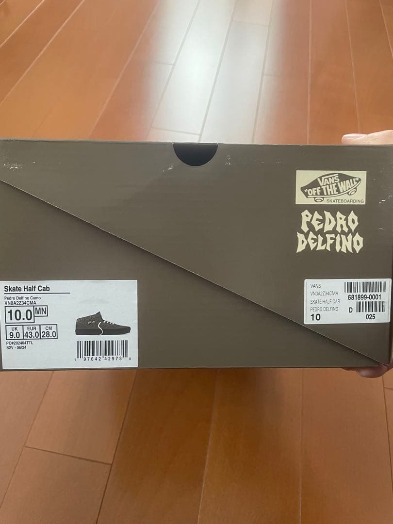 Skate Half Cab × PEDRO DELFINO 28cm