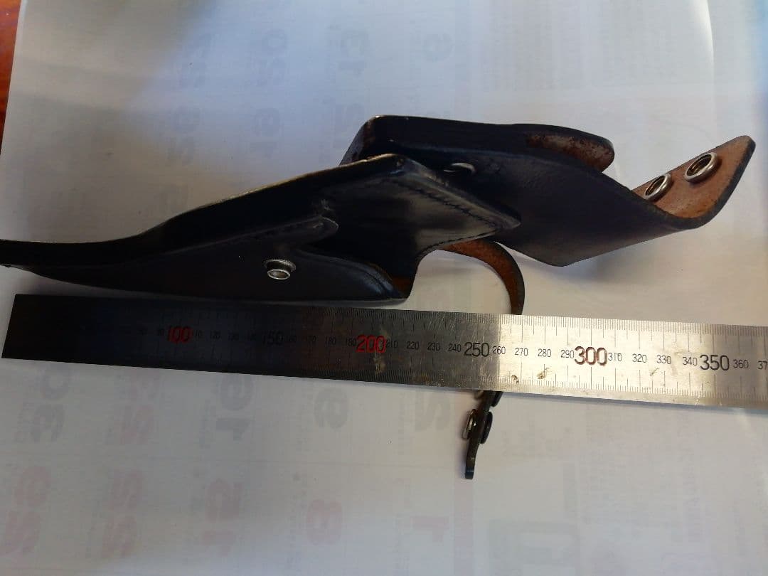 ブラックレザー 右利き用ホルスター　個人装備品　株和宏製造