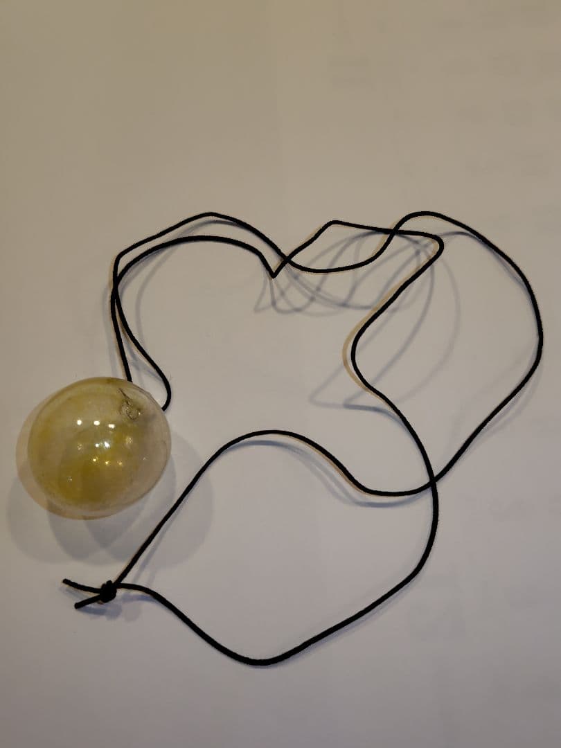 オカベマキコ　しゃぼんネックレス