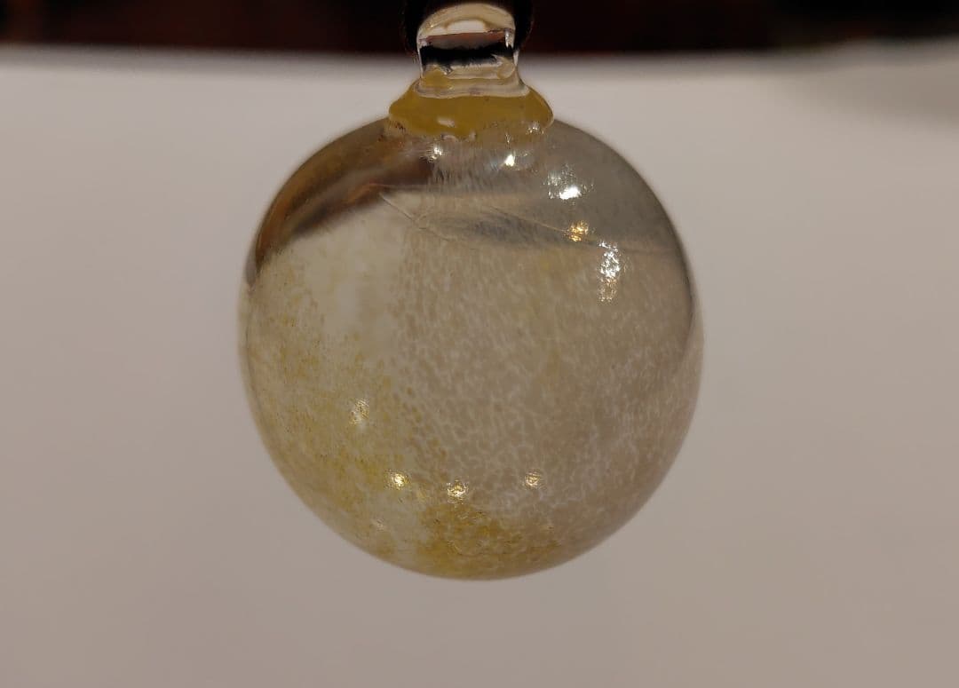 オカベマキコ　しゃぼんネックレス