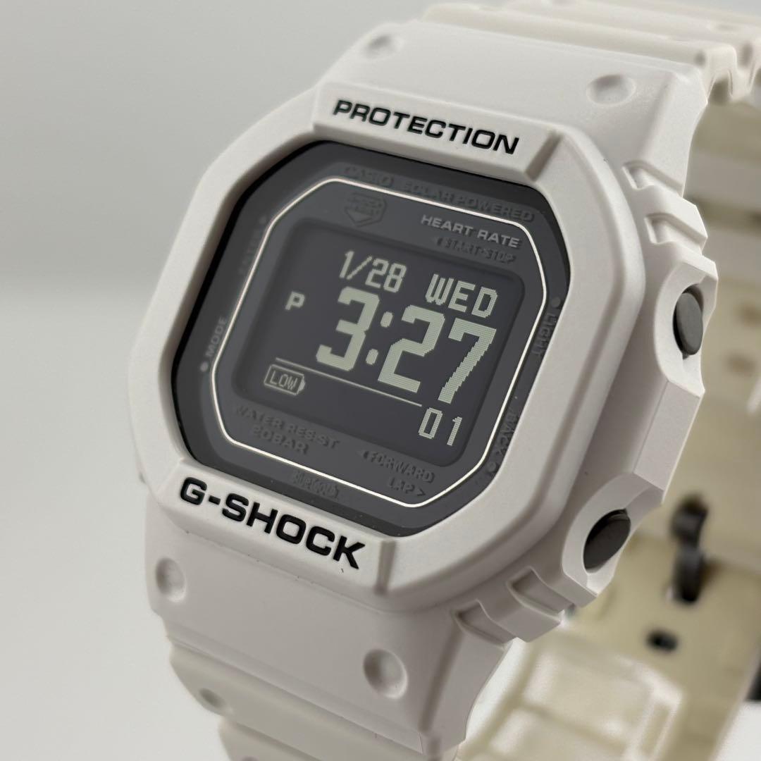 【極美品】カシオ G-SHOCK G-SQUAD DW-H5600-7JR