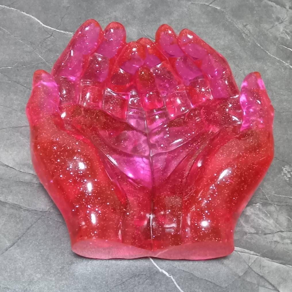 ꕤ【透明ピンク】灰皿 手 手形 小物入れ 皿 ピンク 置物 透明ꕤ︎︎