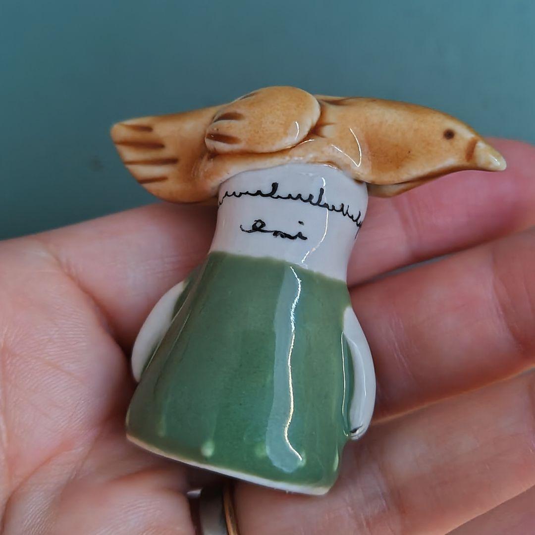 うえのえみ　陶人形　置物　小鳥　女の子　作家物