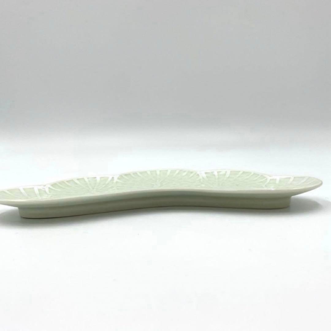 【新品】【大人気】有田焼幸楽窯　錦銀松葉形前菜皿3枚セット　縁起物