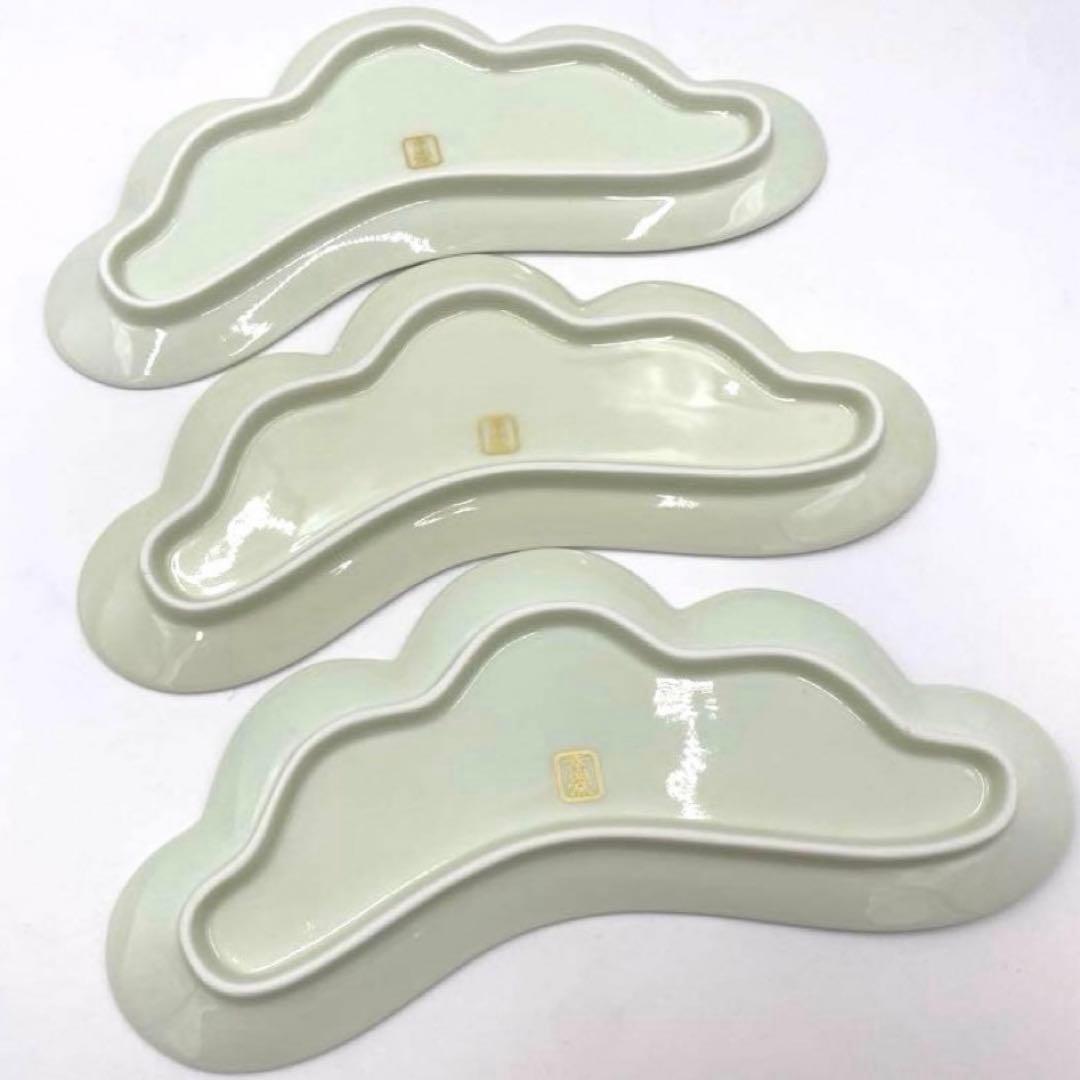 【新品】【大人気】有田焼幸楽窯　錦銀松葉形前菜皿3枚セット　縁起物