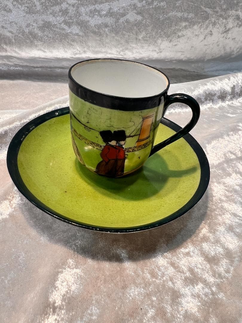 デミタスカップ＆ソーサー　オランダの風景　人物　刻印あり