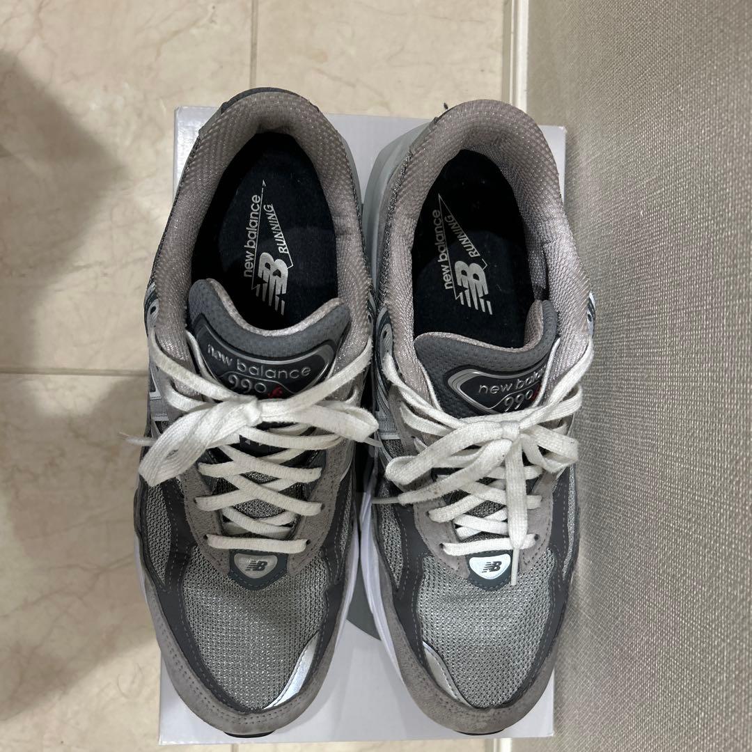 New Balance 990 v6グレー スニーカー