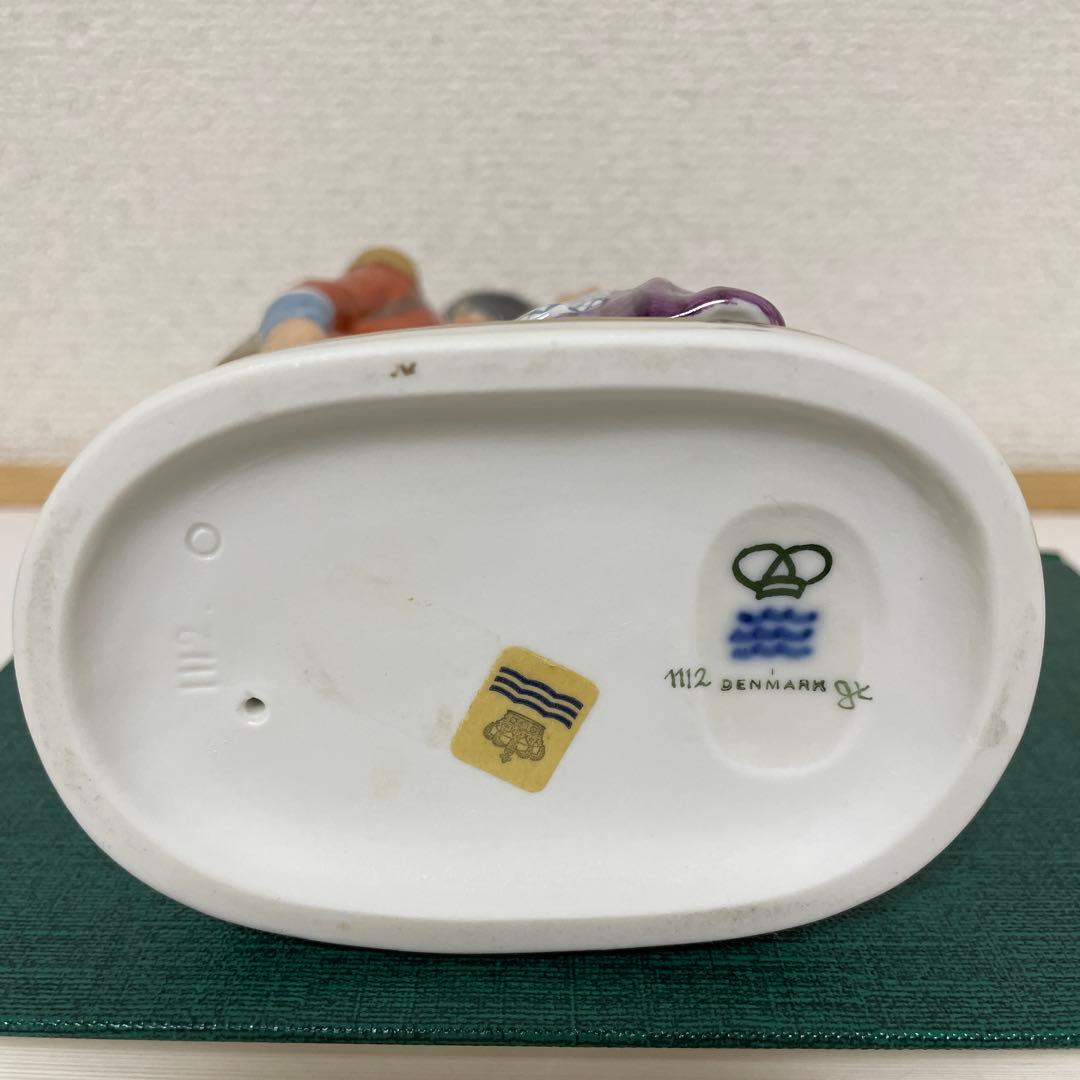 ＊尚様ご購入希望・The Soldier & Witch・高さ２０cm・