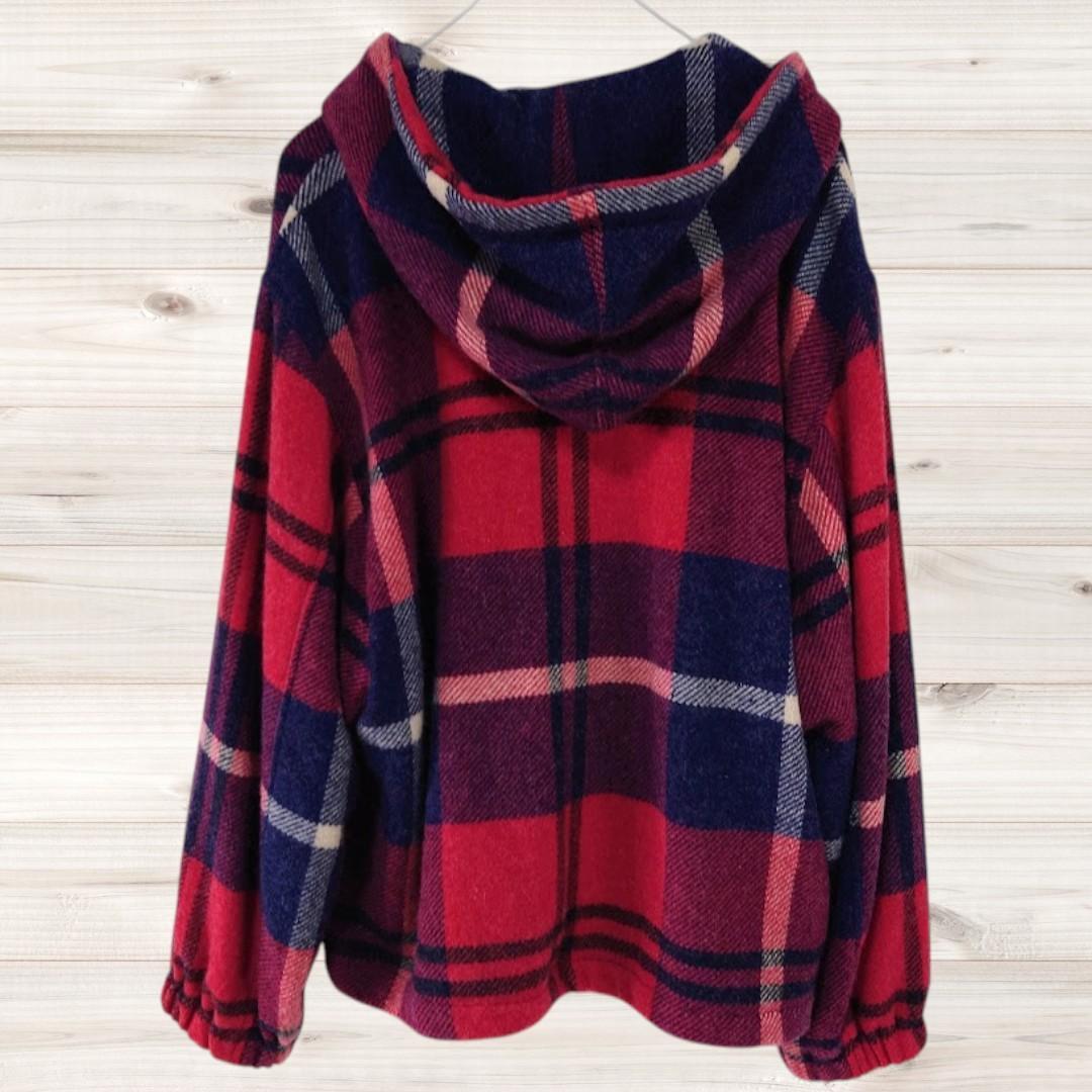 シ*理様 【希少】ARMANI JEANS ウール100% パーカー イタリア製