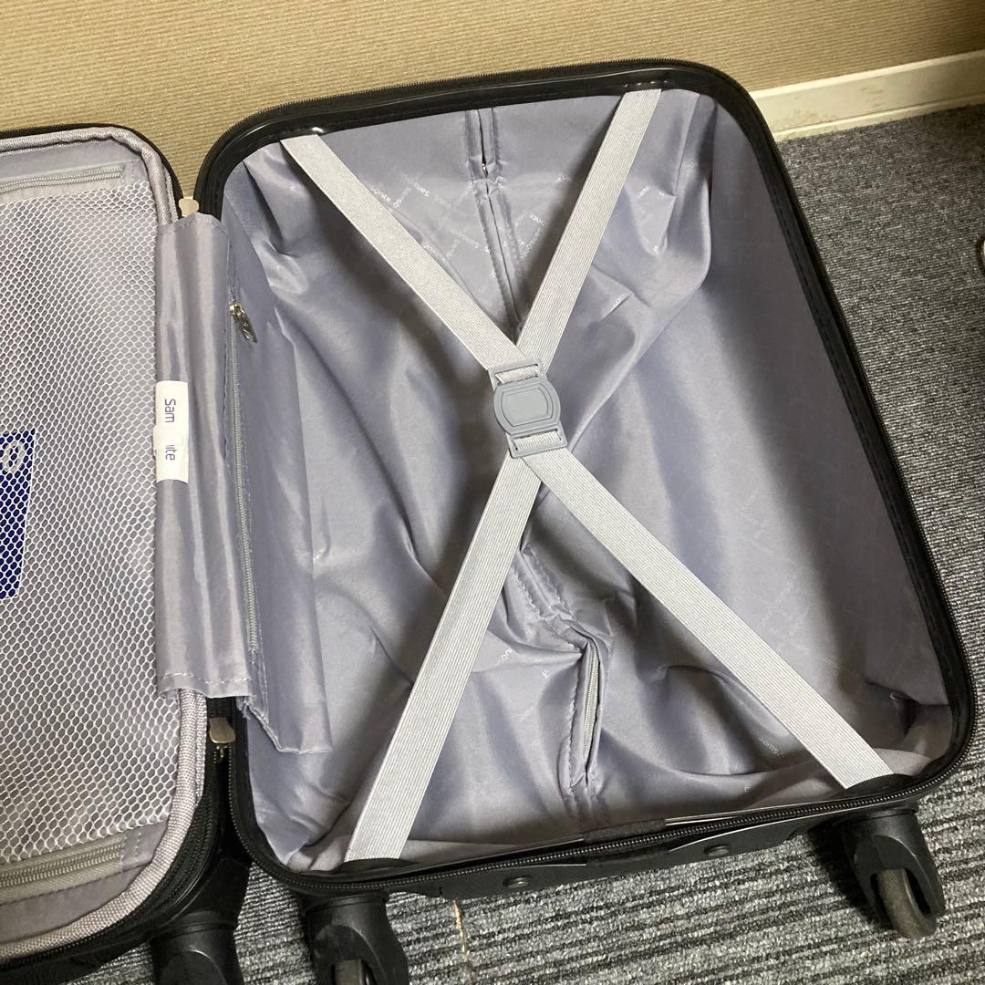 美品　サムソナイト　4輪キャリー　機内持ち込み可　34L