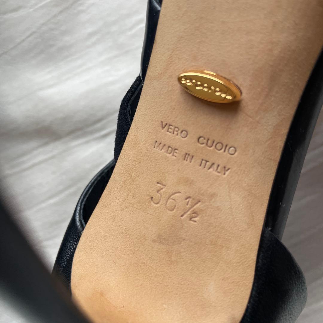 セルジオロッシ　ブラックポインテッドトゥ　ハイヒール　黒　エレガント　ブラック