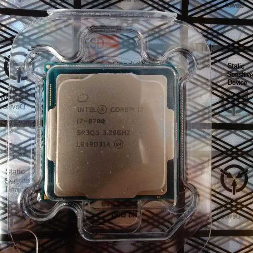 CPU Core i7 8700