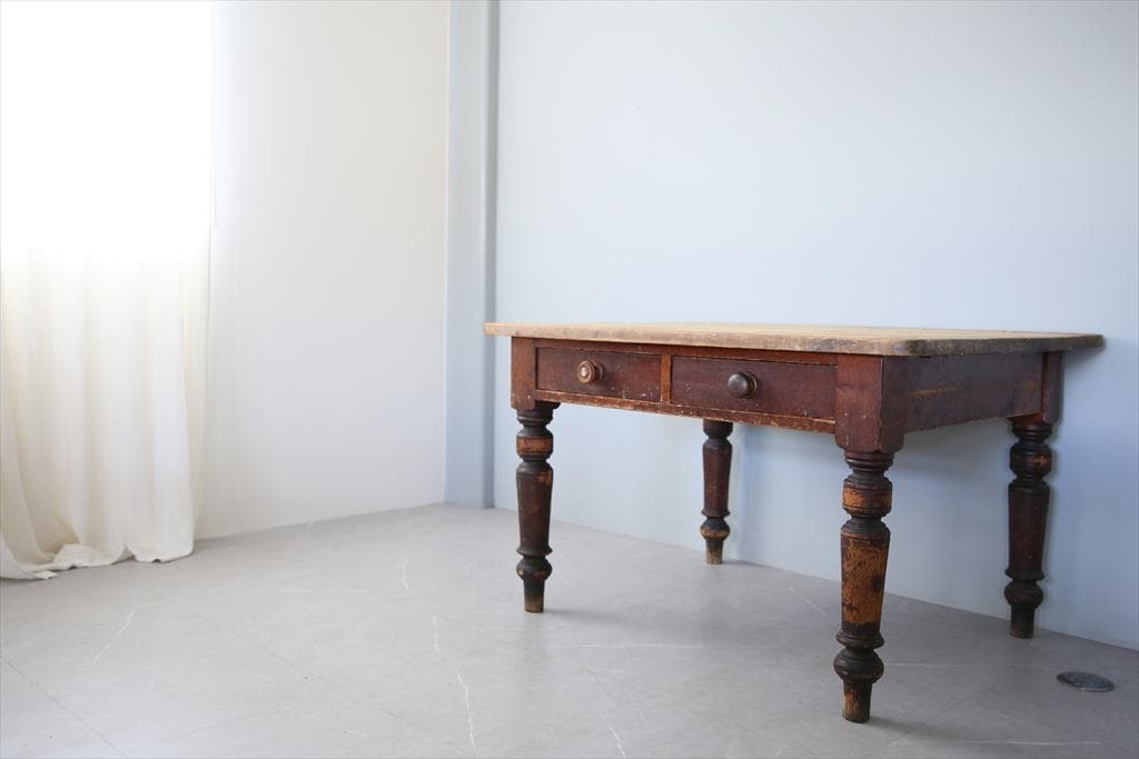 英国アンティークオールドパイン材の古木ダイニングテーブル/木製机(76-277)