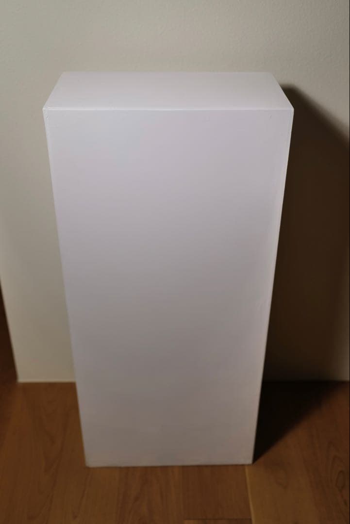 ディスプレイ棚 店舗什器 飾り棚 大工さん作 白い棚 ケビント オブジェ