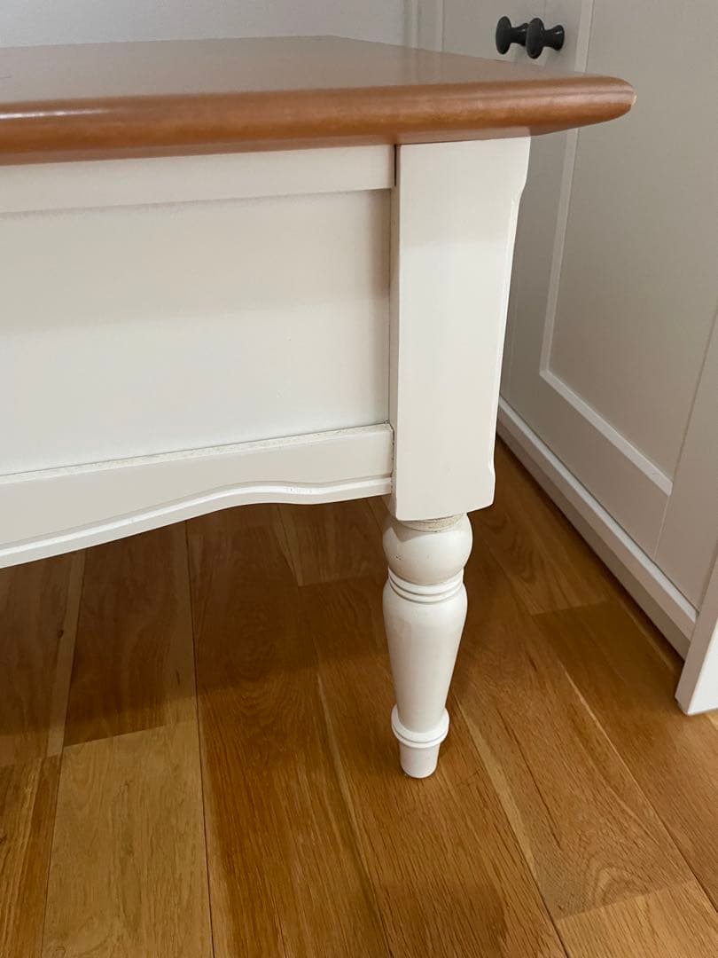 クラシックデザイン ローテーブル ホワイト