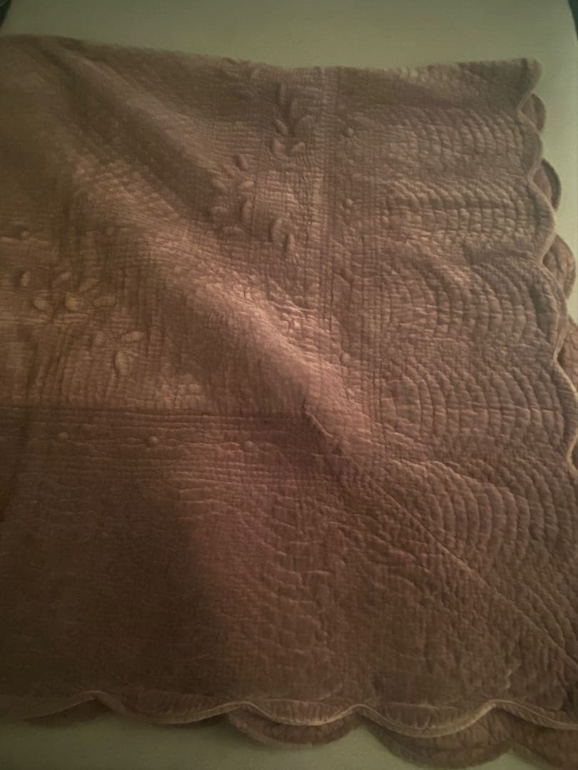 メゾンドファミーユ　フレンチ　大判キルト　マルチカバー　ベッドカバー