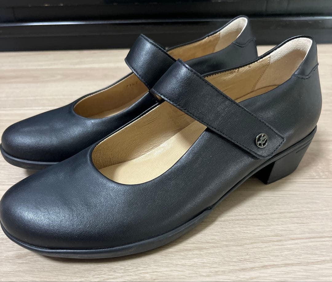 新品未使用！HARTJES ハーティエス 本革ストラップコンフォートパンプス24