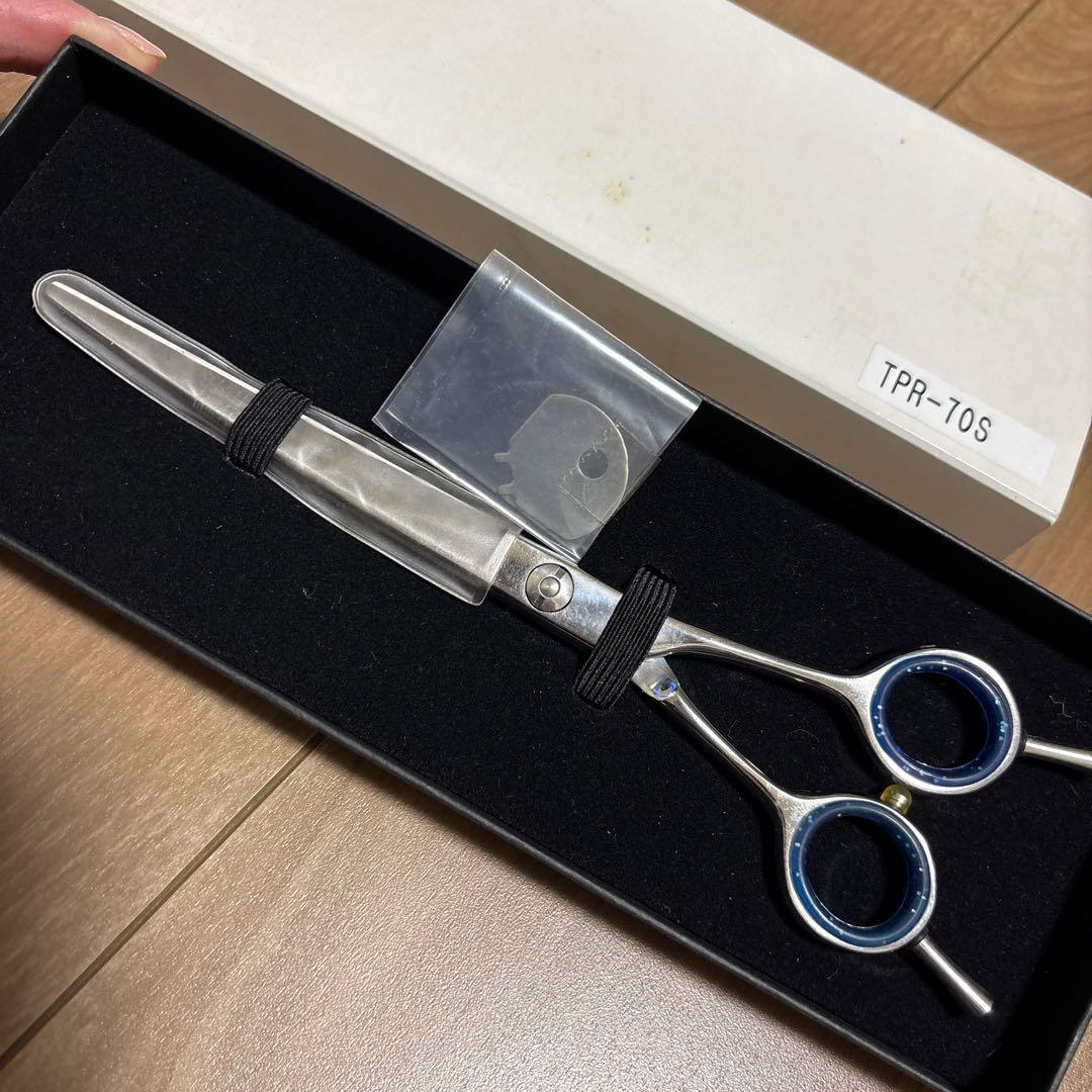 トリミングシザー　TPR-70S