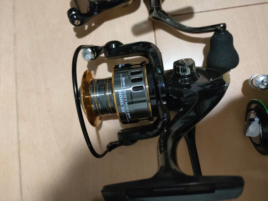 スピニングリール 8個セットブラックバス、大型〜中型　海釣り　ブラックバス