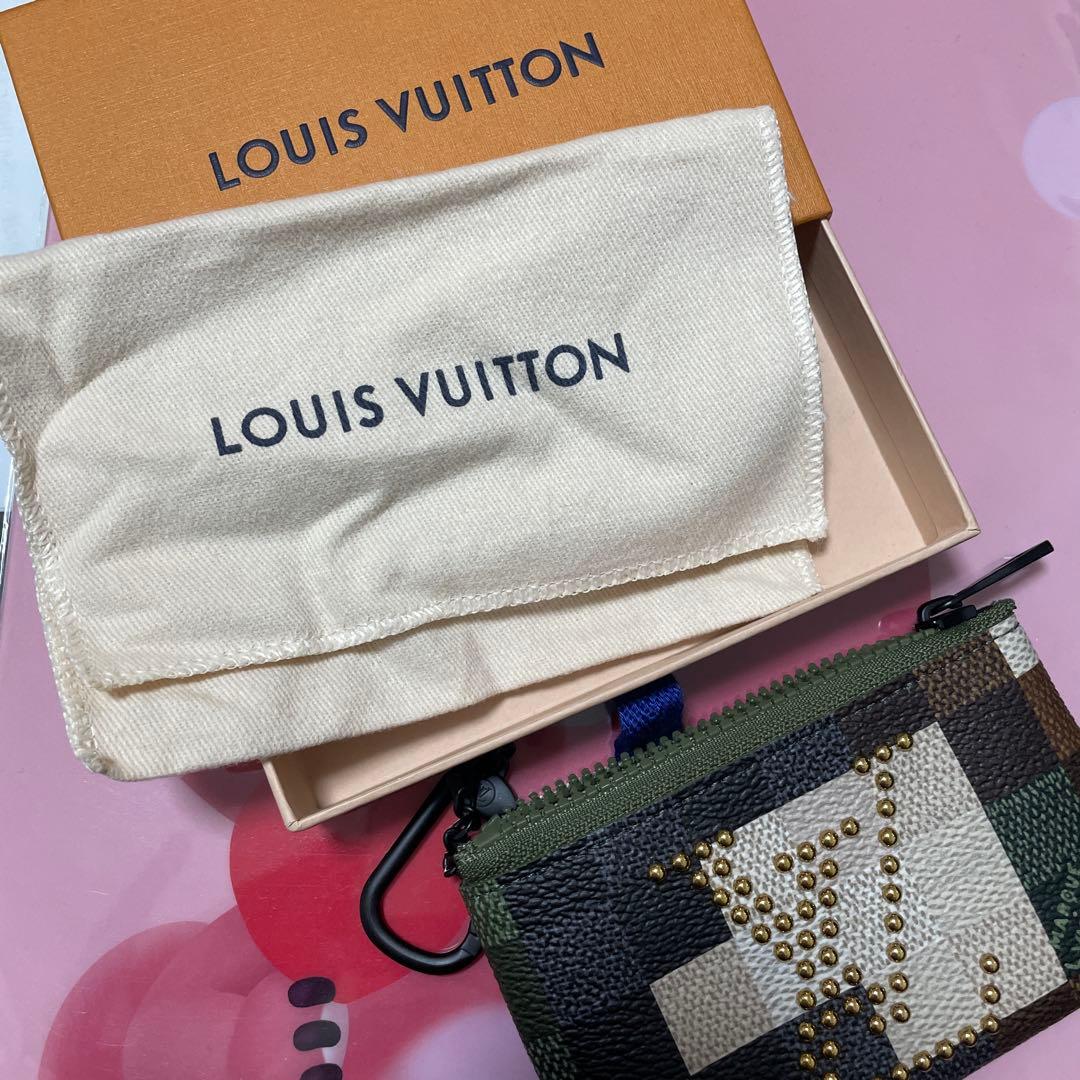 LOUIS VUITTON ケース　ポシェット・クレ