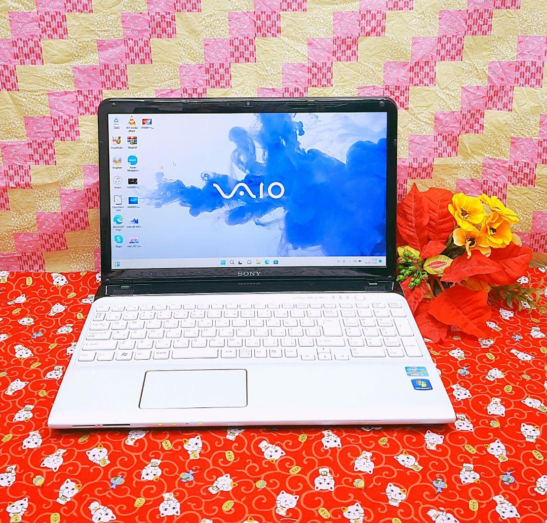 Win11搭載♪魅力なブラック♪新品SSD256搭載♪ソフト多数♪ブルーレイ