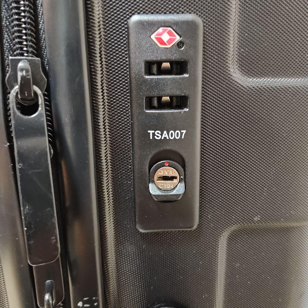 【美品】無印良品 バーを自由に調節できる　ハードキャリーケース（62L）黒