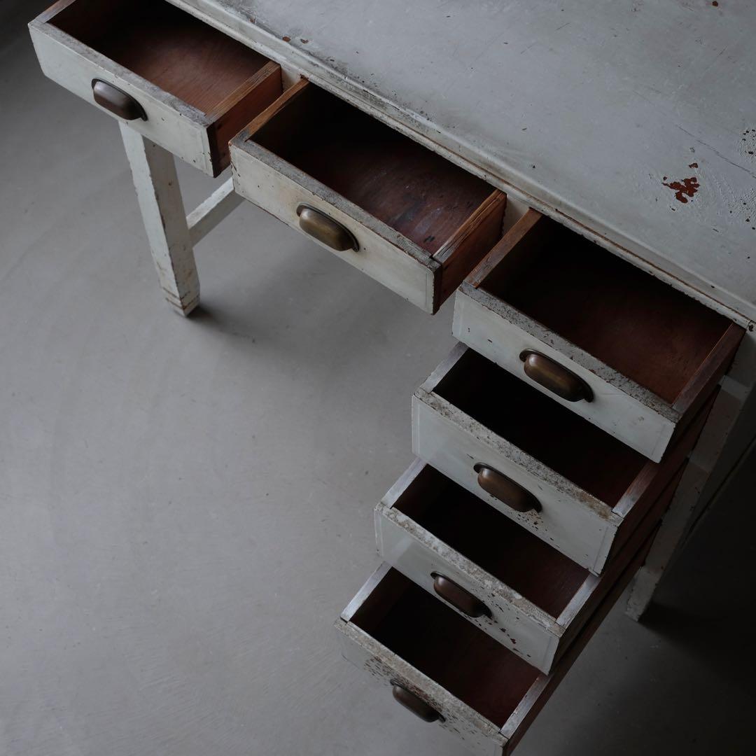ホワイトペイント ６杯抽斗片袖机　デスク 引き出し シャビー アンティーク