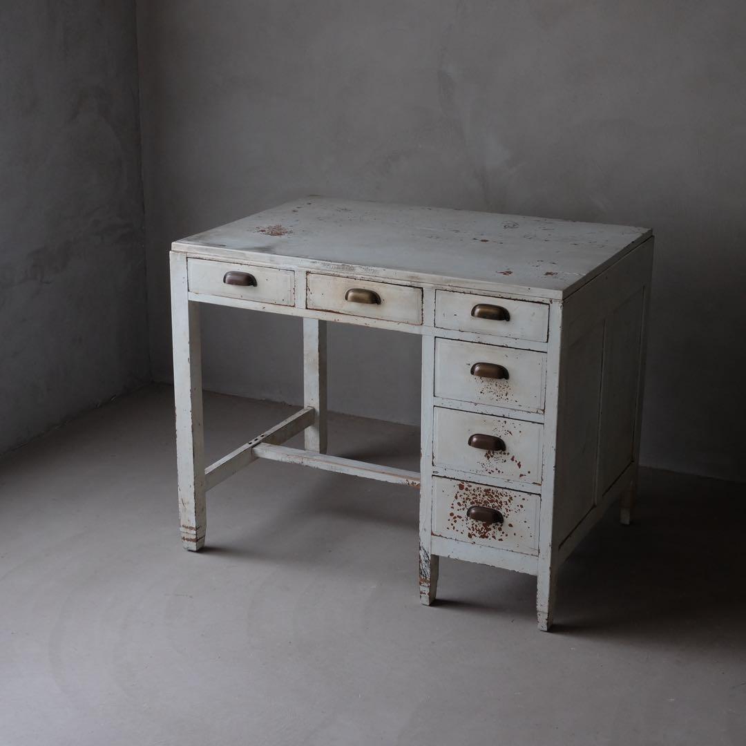 ホワイトペイント ６杯抽斗片袖机　デスク 引き出し シャビー アンティーク