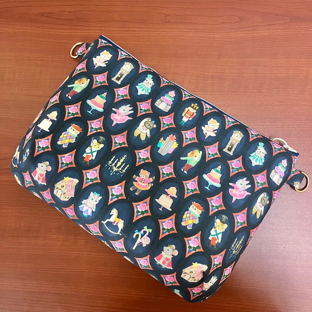 yukiemonハンドメイド　たっぷりフリル30㎝ショルダーバック