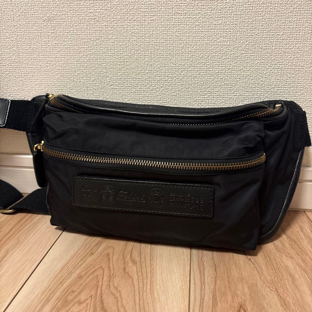 フェリージ Felisi 799/10黒