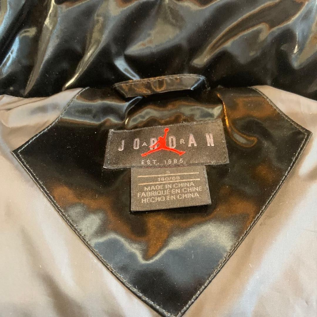 Sサイズ NIKE JORDAN 光沢　フライト　ダウンベスト　ブラック