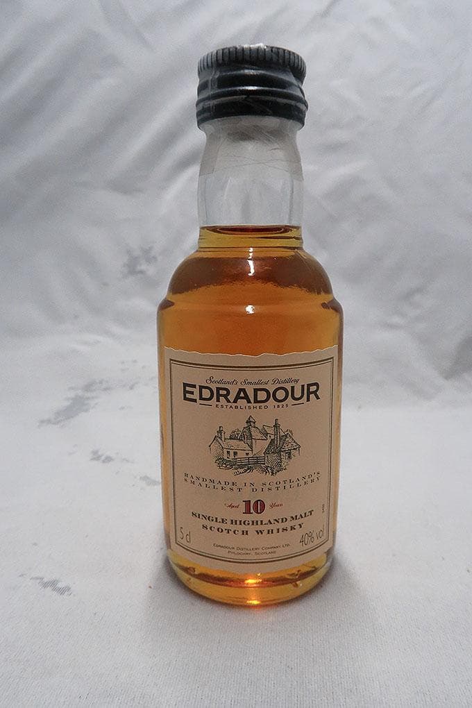 エドラダワー１０年 シングルモルトウィスキー ミニチュアボトル