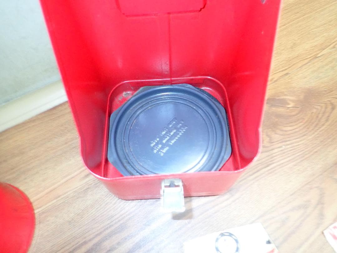 ど*ら様 ビンテージ　コールマン　ガルウィングケース、200A　ランタンセット