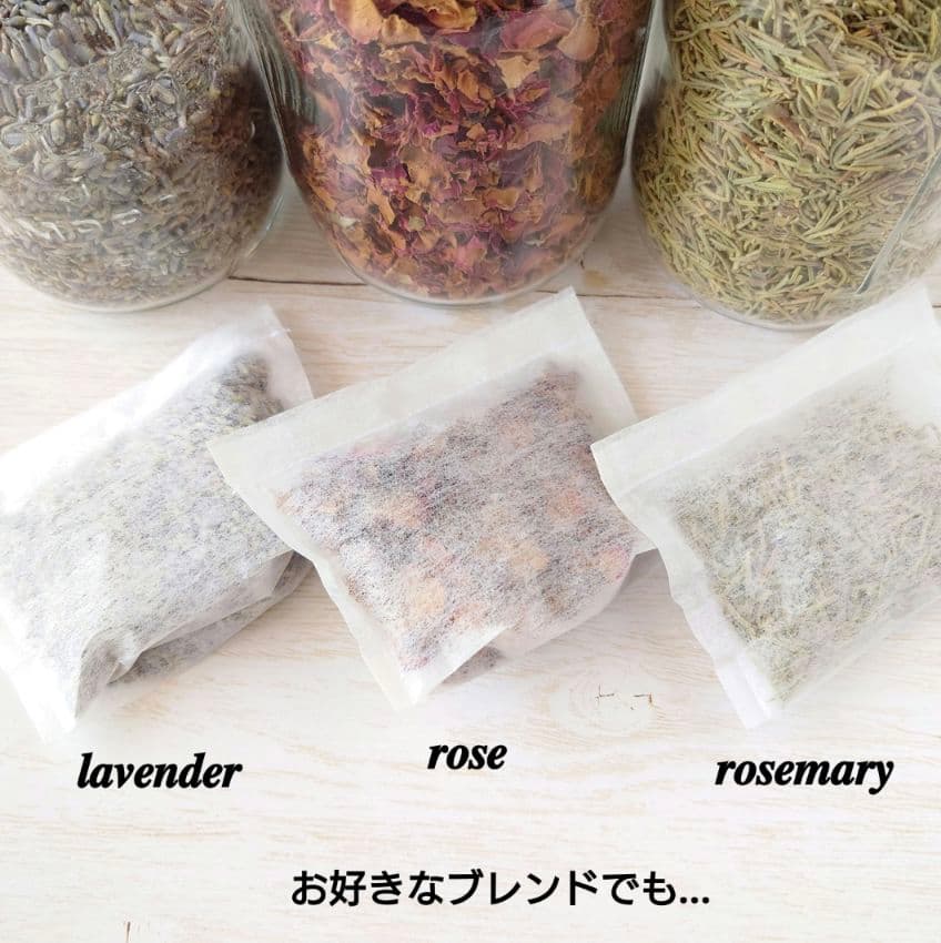 手刺繍入あずき/小豆のお腹ピロー【くまさんとミツバチ】