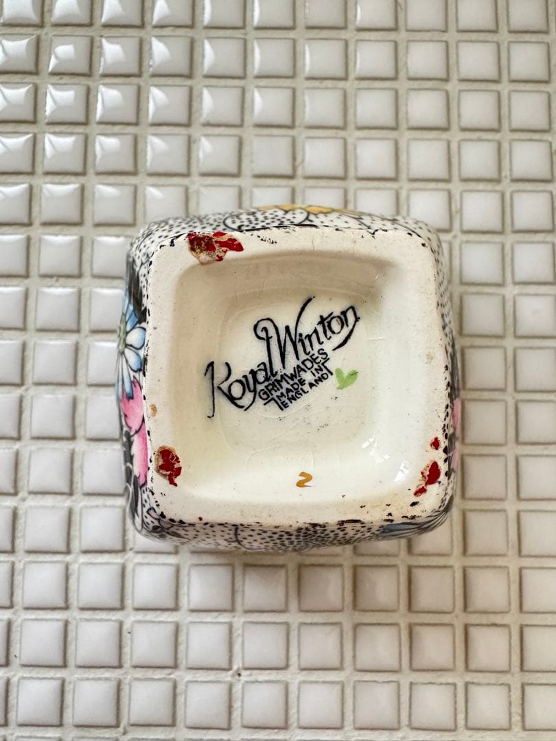 ビンテージ　 WINTON チンツ柄クリーマーとシュガーポットセット