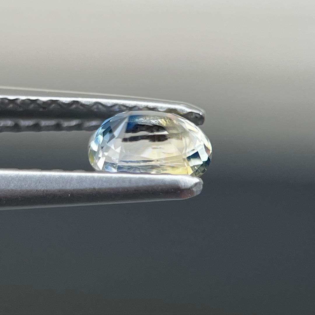 スリランカ産非加熱天然バイカラーサファイア