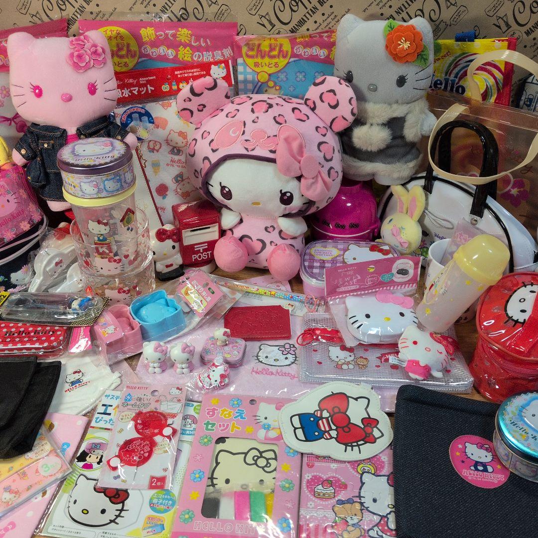 ハローキティグッズまとめ売り50点セット