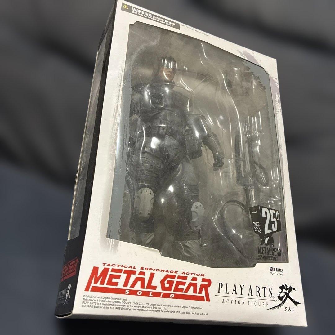 メタルギアソリッド PLAY ARTS改 フィギュア ソリッド・スネーク