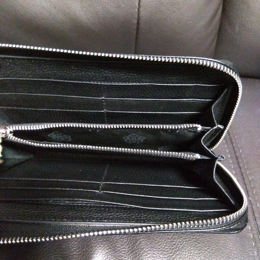 【極美品‼️】本革ブラックレザー ラウンドファスナー クロスモチーフ
