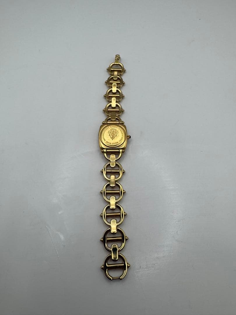 GUCCI 6400L ブラック文字盤 グッチ クォーツ 腕時計 稼働品