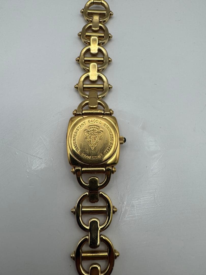 GUCCI 6400L ブラック文字盤 グッチ クォーツ 腕時計 稼働品