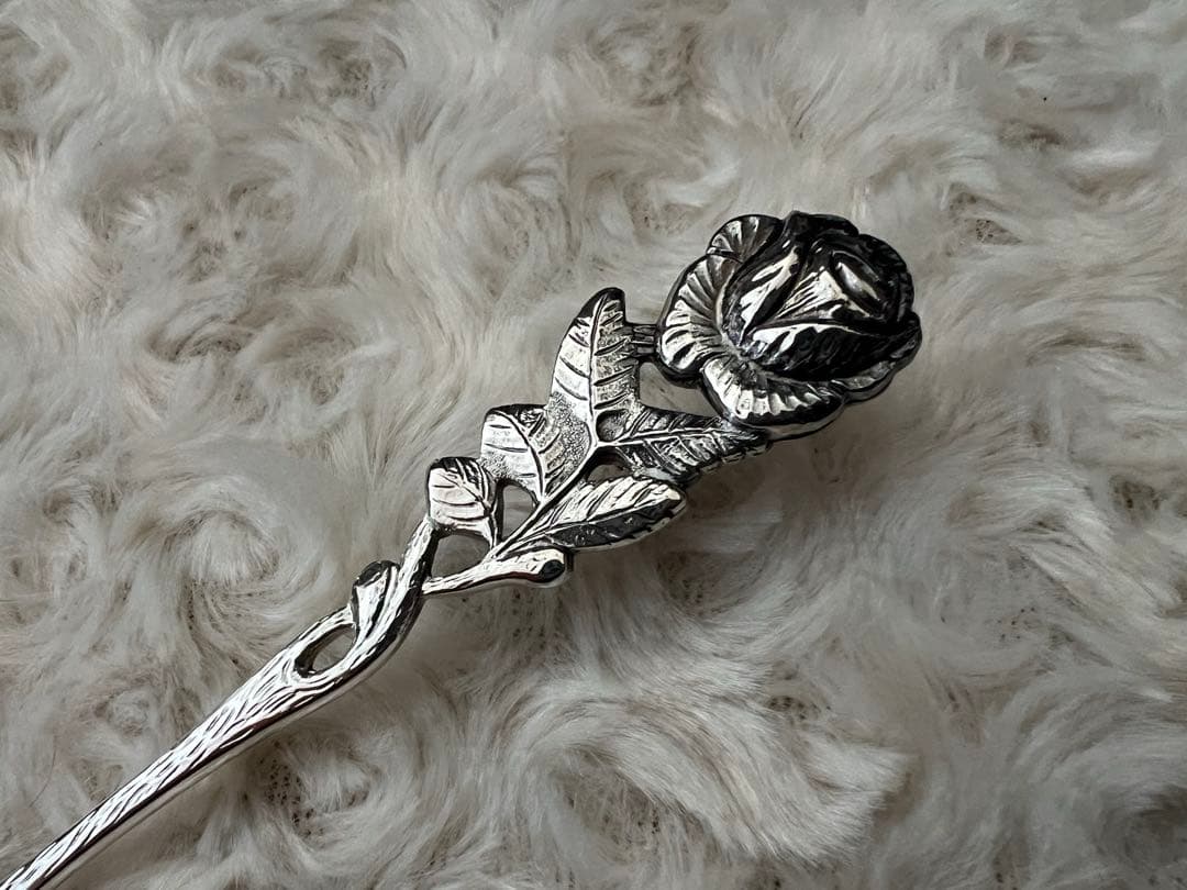 ANTIKO社　カトラリーセット　ヒルデスハイムローズ　ケーキサーバー〈７本〉