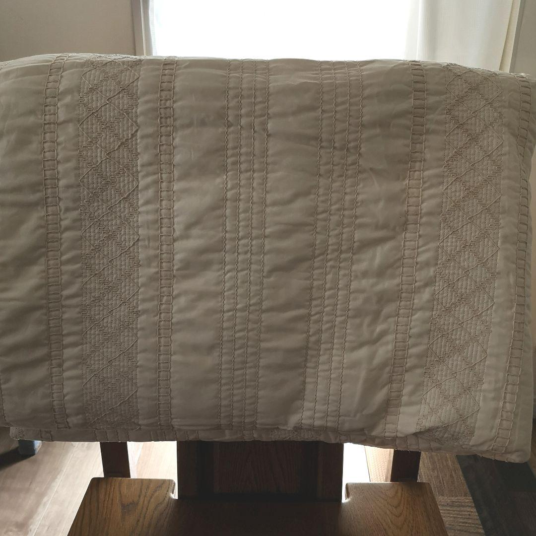 im MIYAKE キルティング ダブルベッド用カバー、マルチカバー