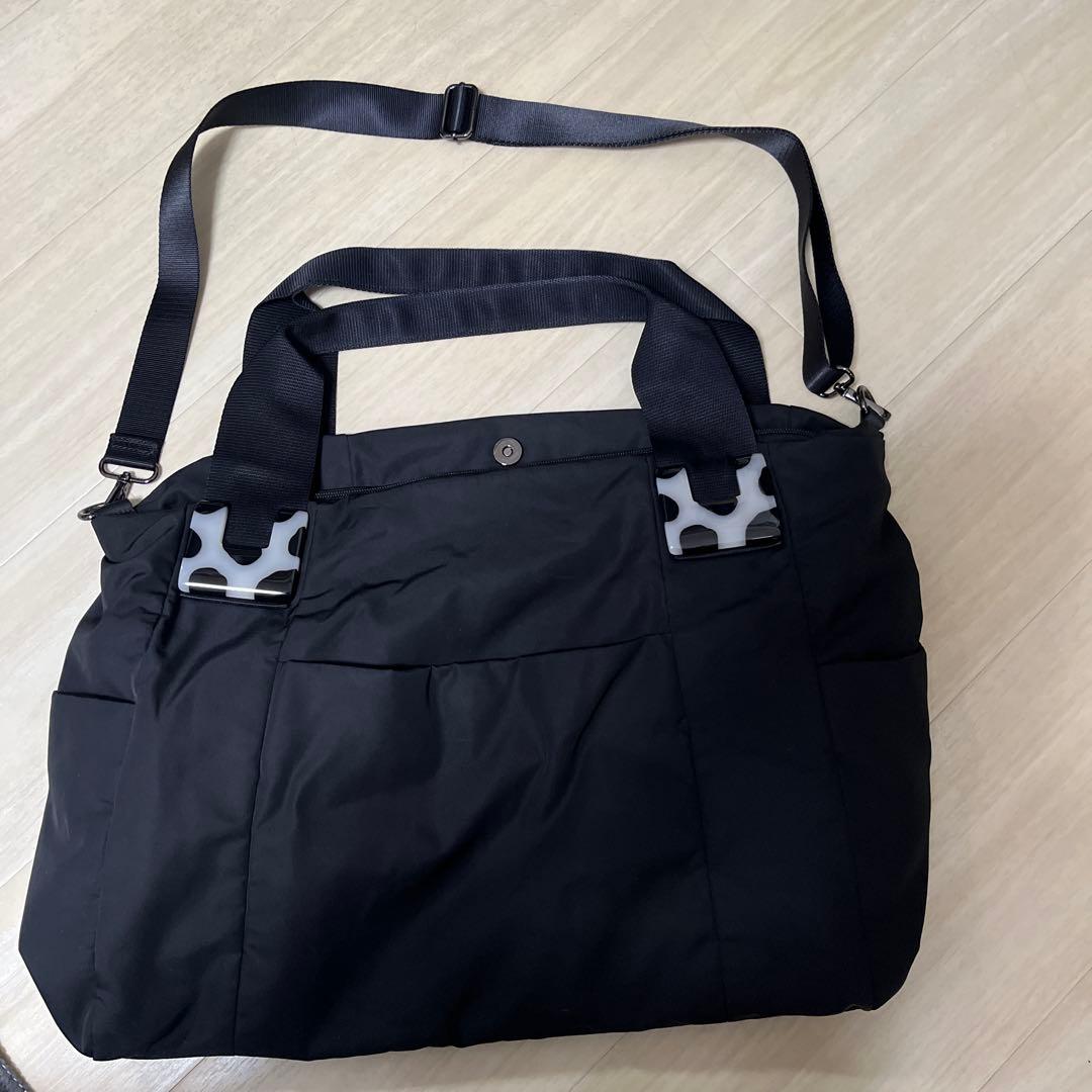 イアパピヨネ 樹脂パーツ トートバッグ ショルダー 2way 黒 Lサイズ