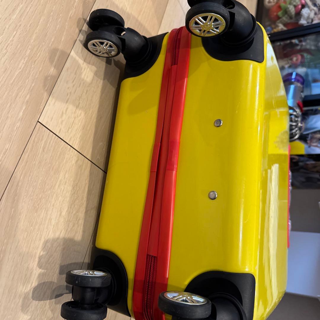 キャリーケース　フエキくん