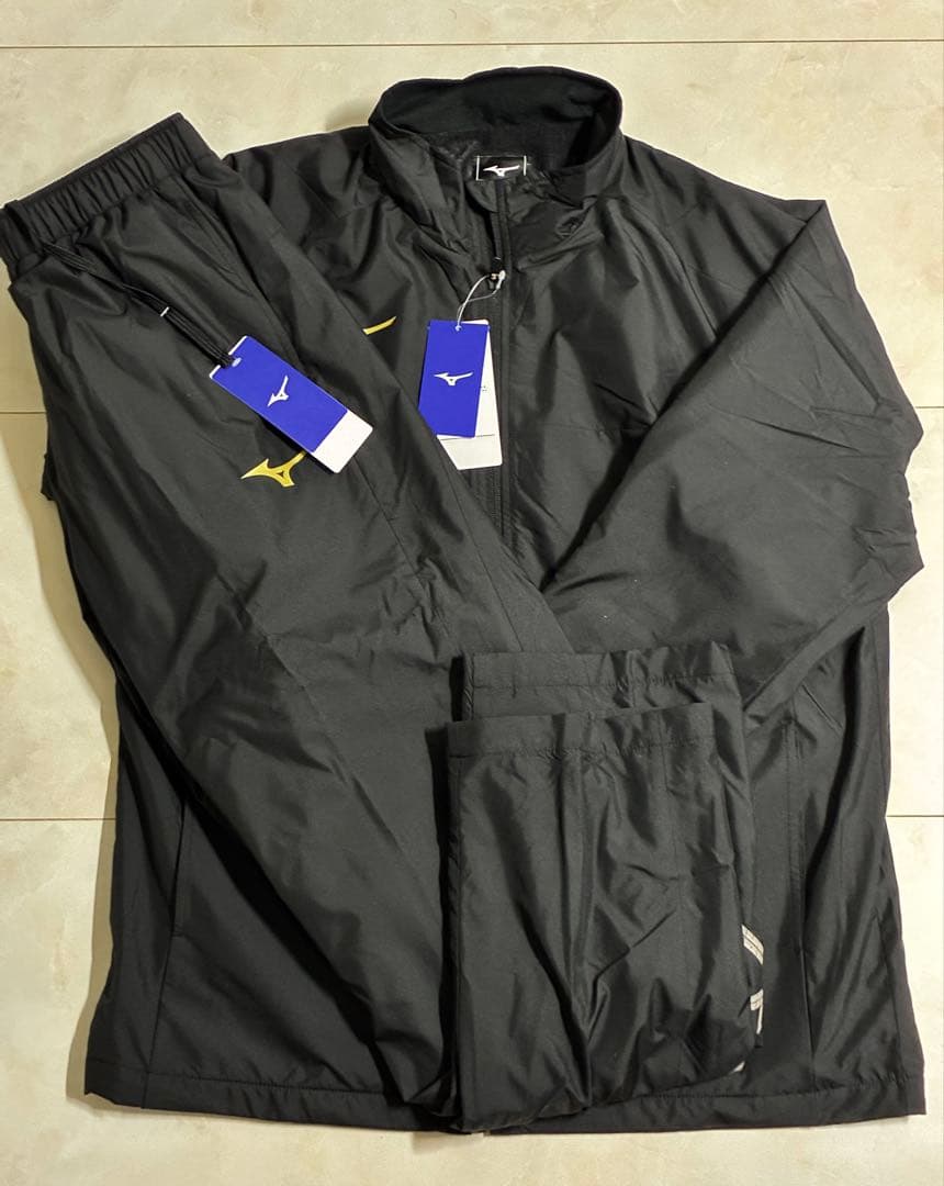 ね*n様 【新品】MIZUNO ブレスサーモウォーマージャケット/セットアップ/