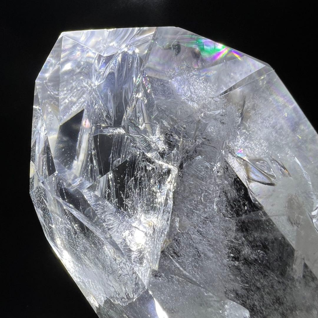 ✳✨究極の激凄超逸品❗✨極上超高透明度とレインボー✨虹入り 水晶 六角柱 天然石