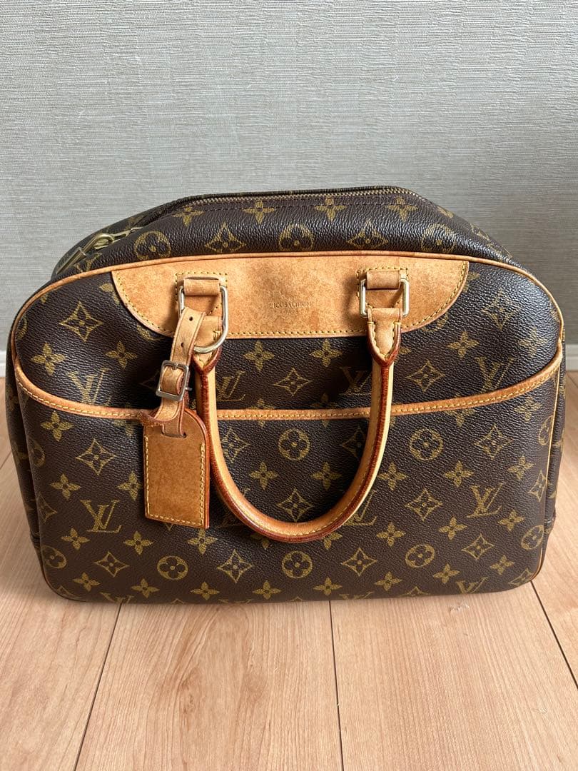 Louis Vuitton トゥルーヴィル　中型